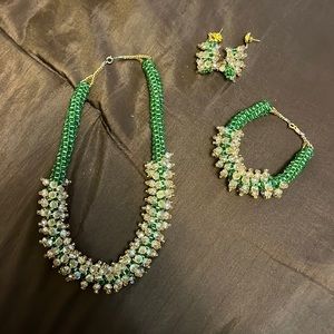 3 Piece Jewelry Set- Green and Gold